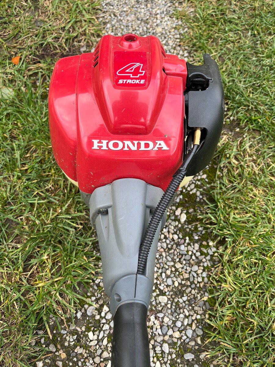 KROVINOREZ HONDA GX25 4T.
