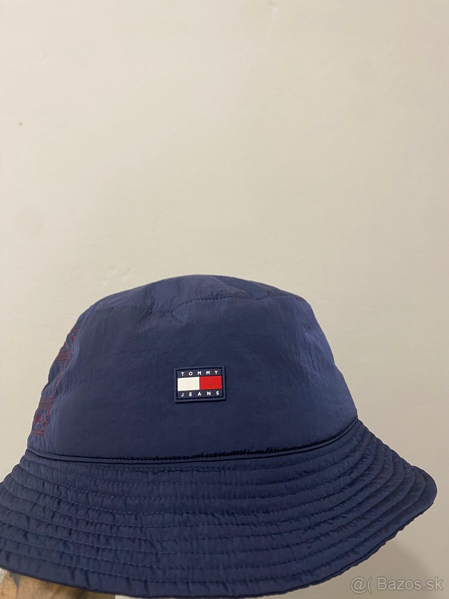 Klobucik Tommy Jeans