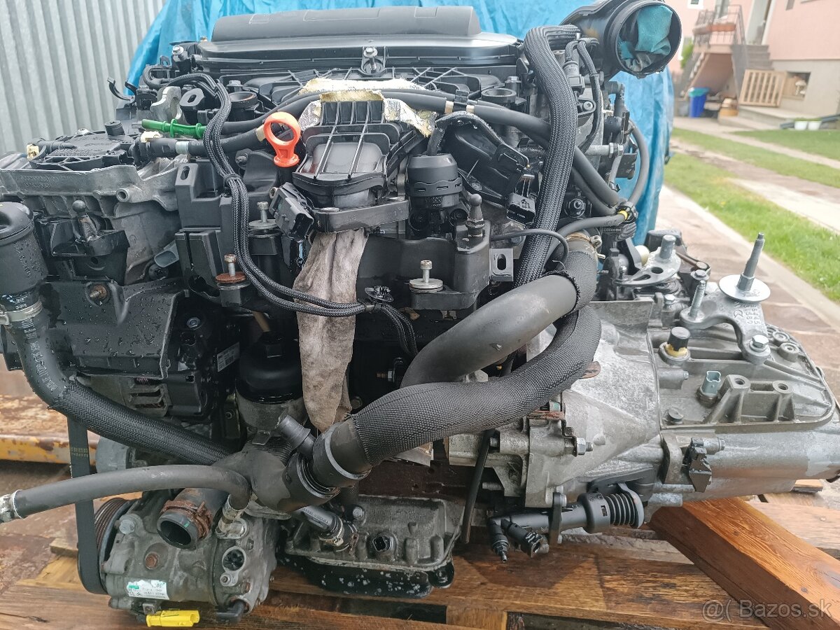 Peugeot 5008,3008