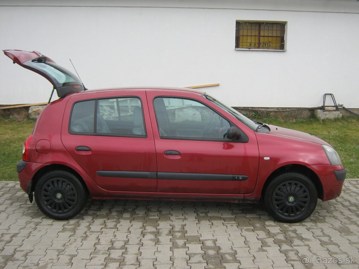 Renault clio 1,2i
