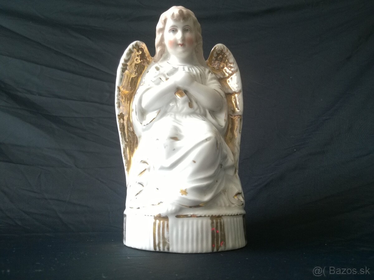 starý porcelánový anjelik