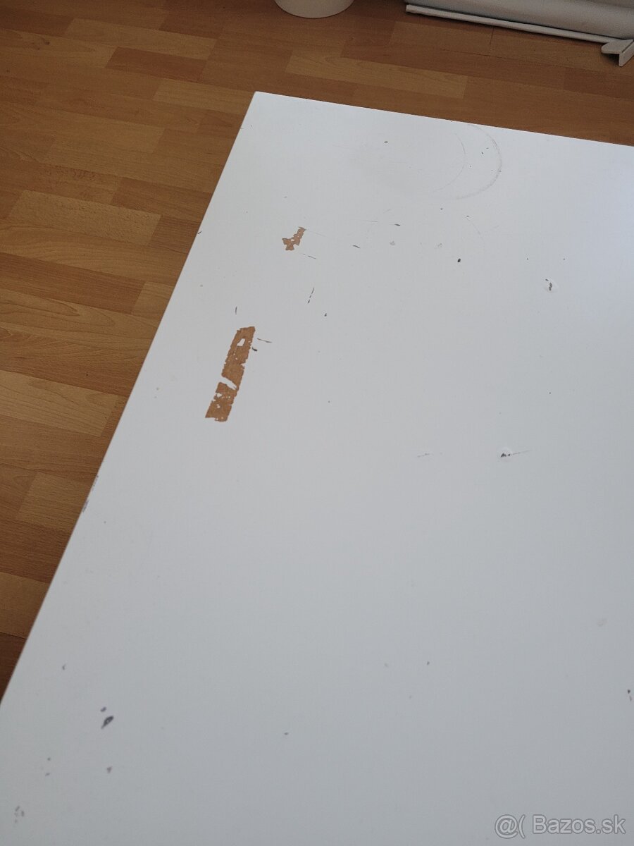 Ikea konferenčný stolík Darujem