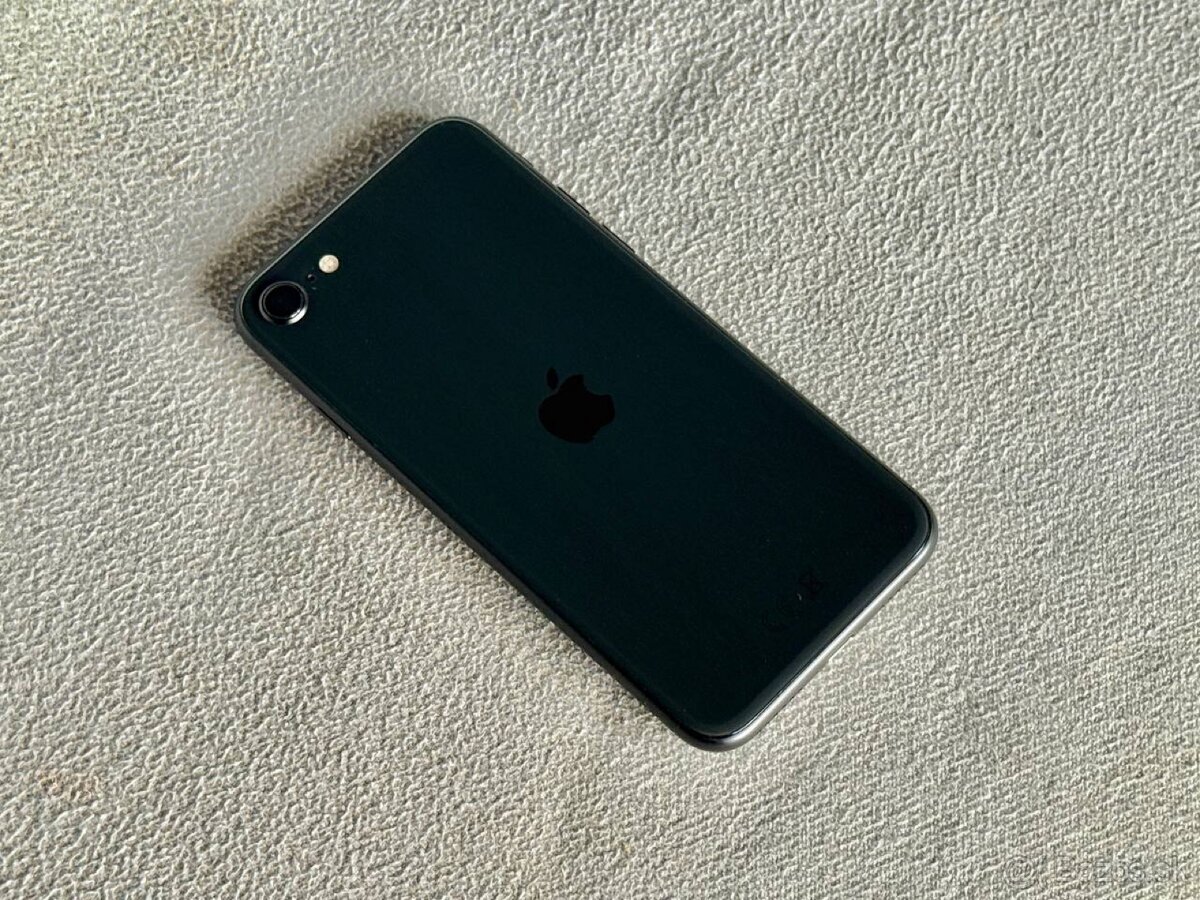 iPhone SE 2020 64GB