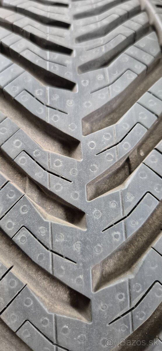 Predám 4ks.celoročné kolesa 195/55R15 89V XL.