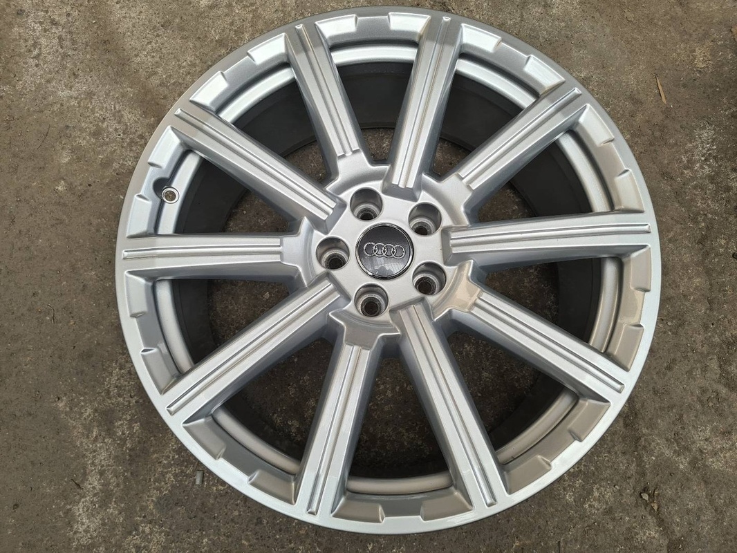 5x112 r20 ET33 x 9J elektróny originál AUDI