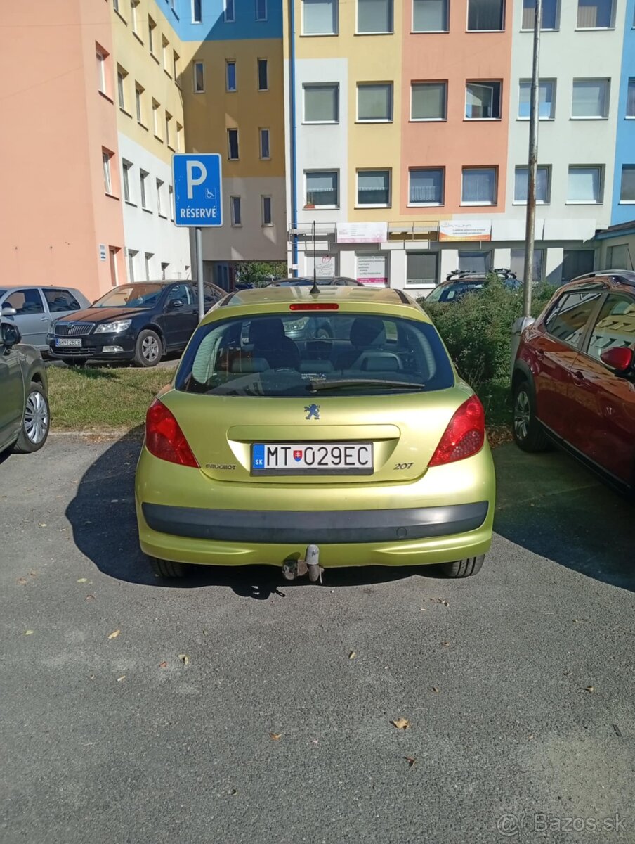 Peugeot 207