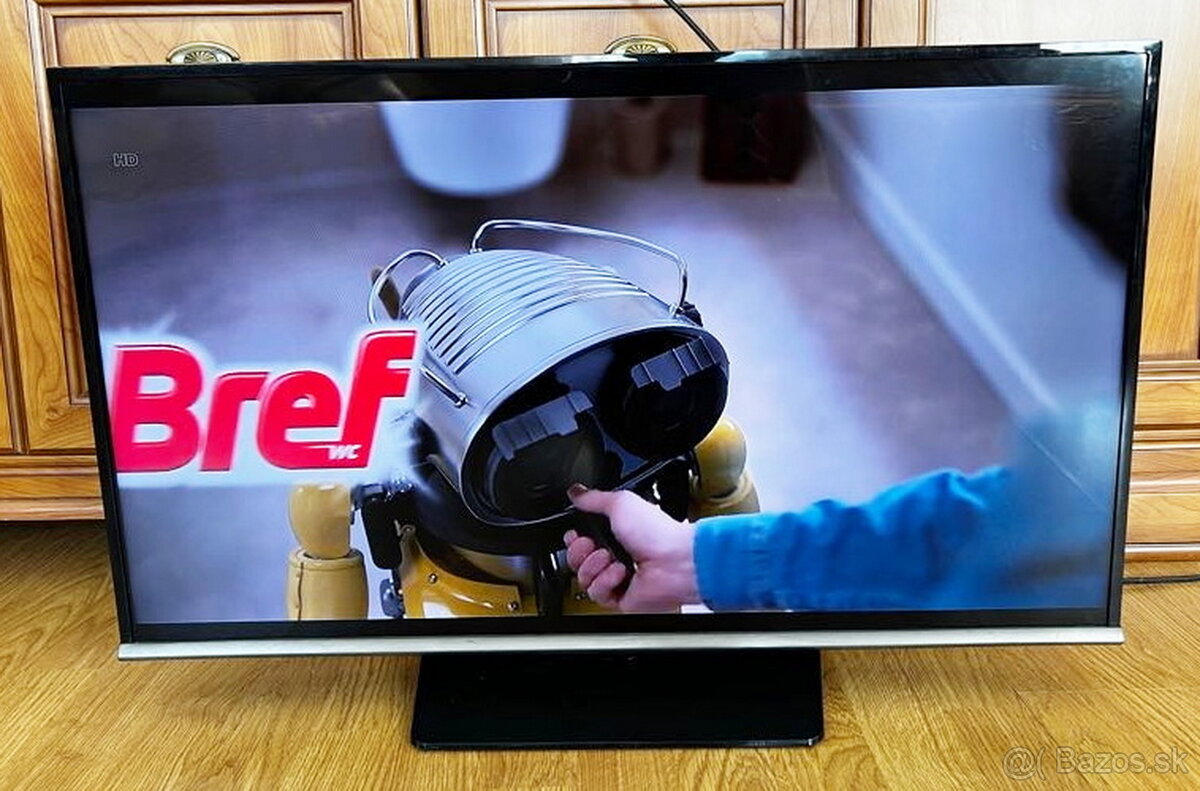 FULL HD LED televízor Samsung UE32H5030AW