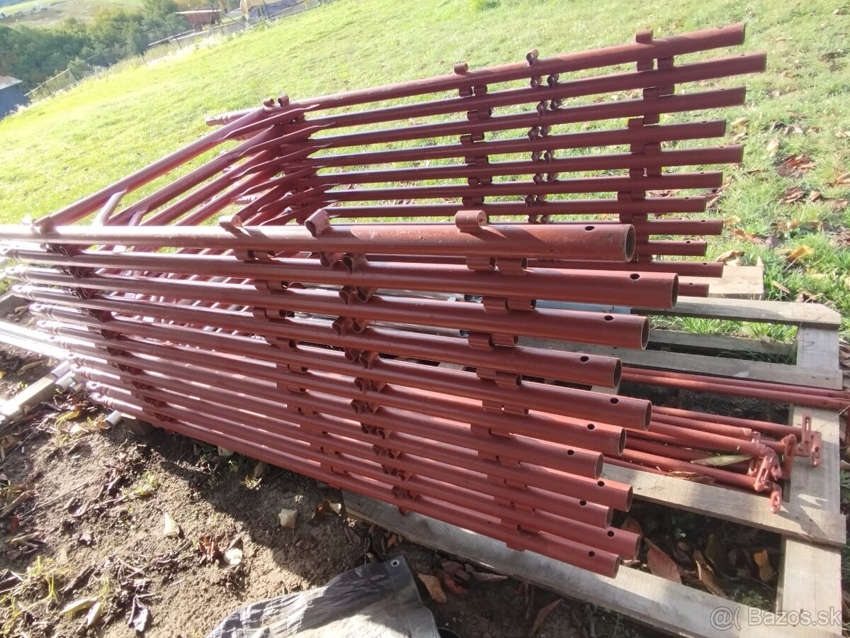 ♦️Lešenie 1m široke na predaj ♦️