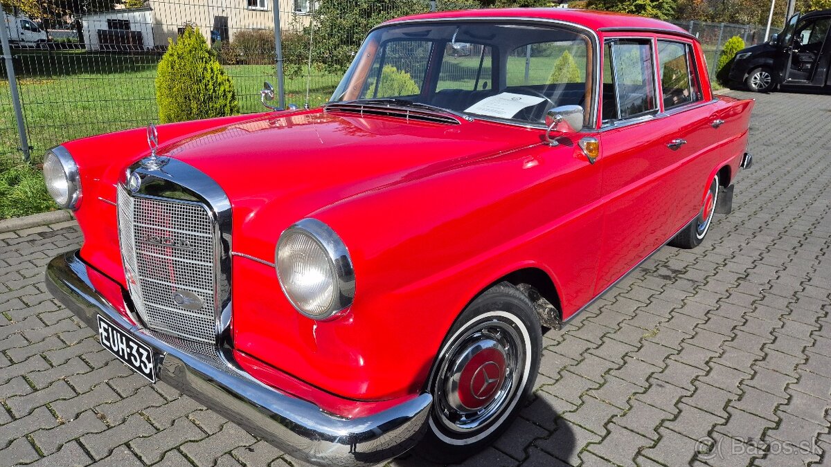 Mercedes w110 heckflosse 1963 diesel