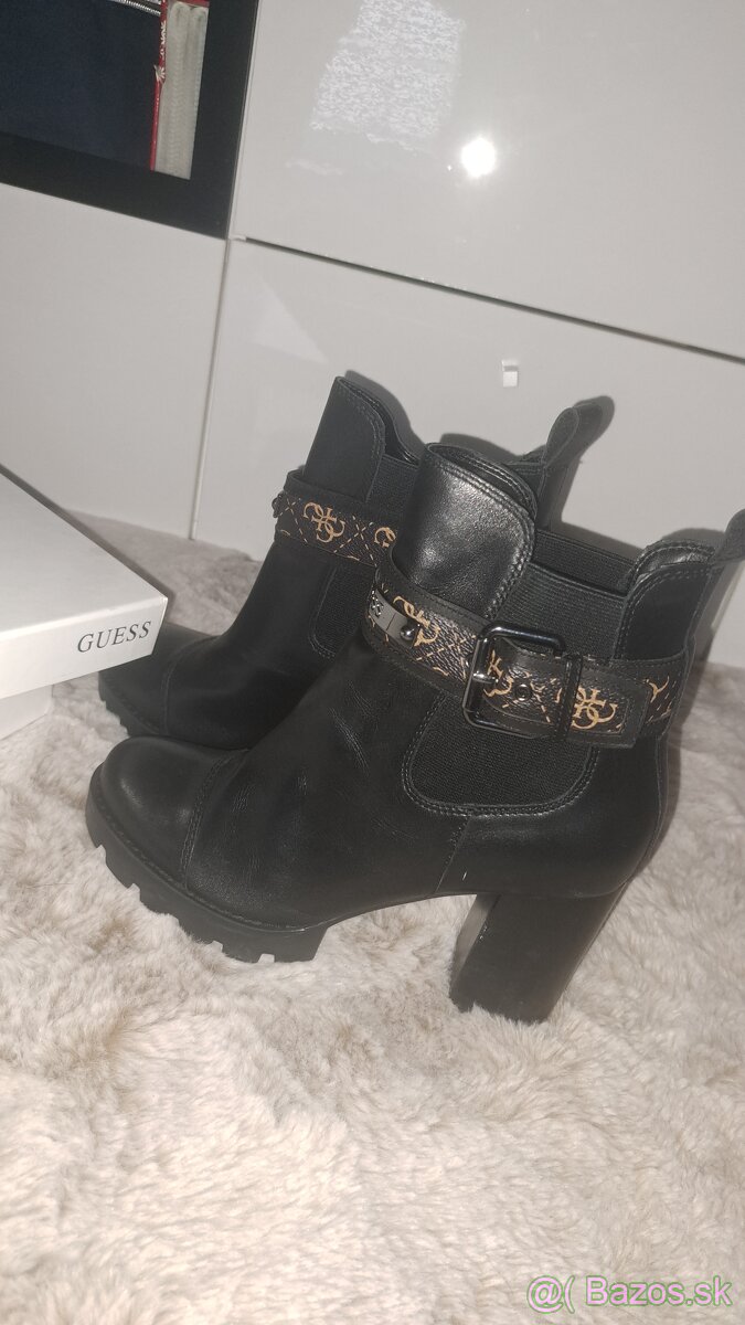 Dámske čižmy zn.Guess