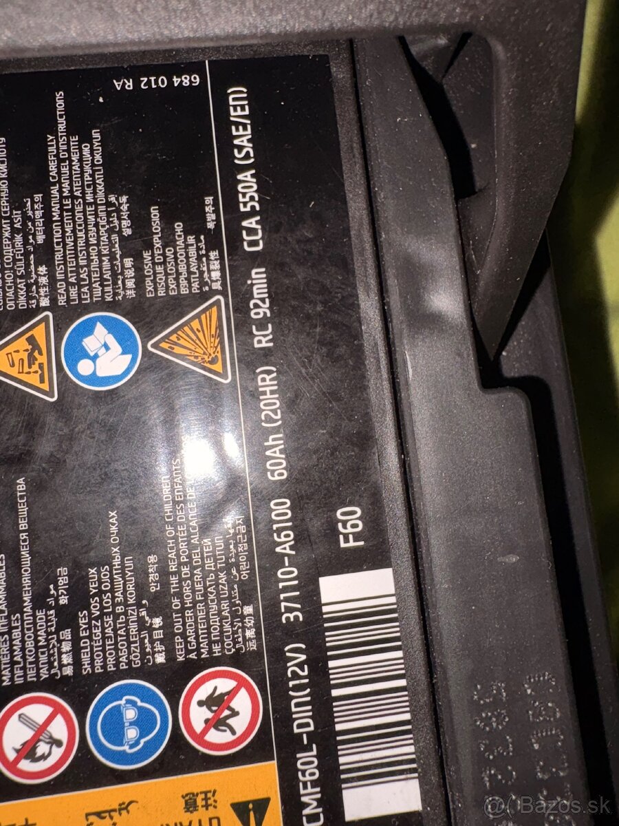 Autobateria cmf60l-din 12v