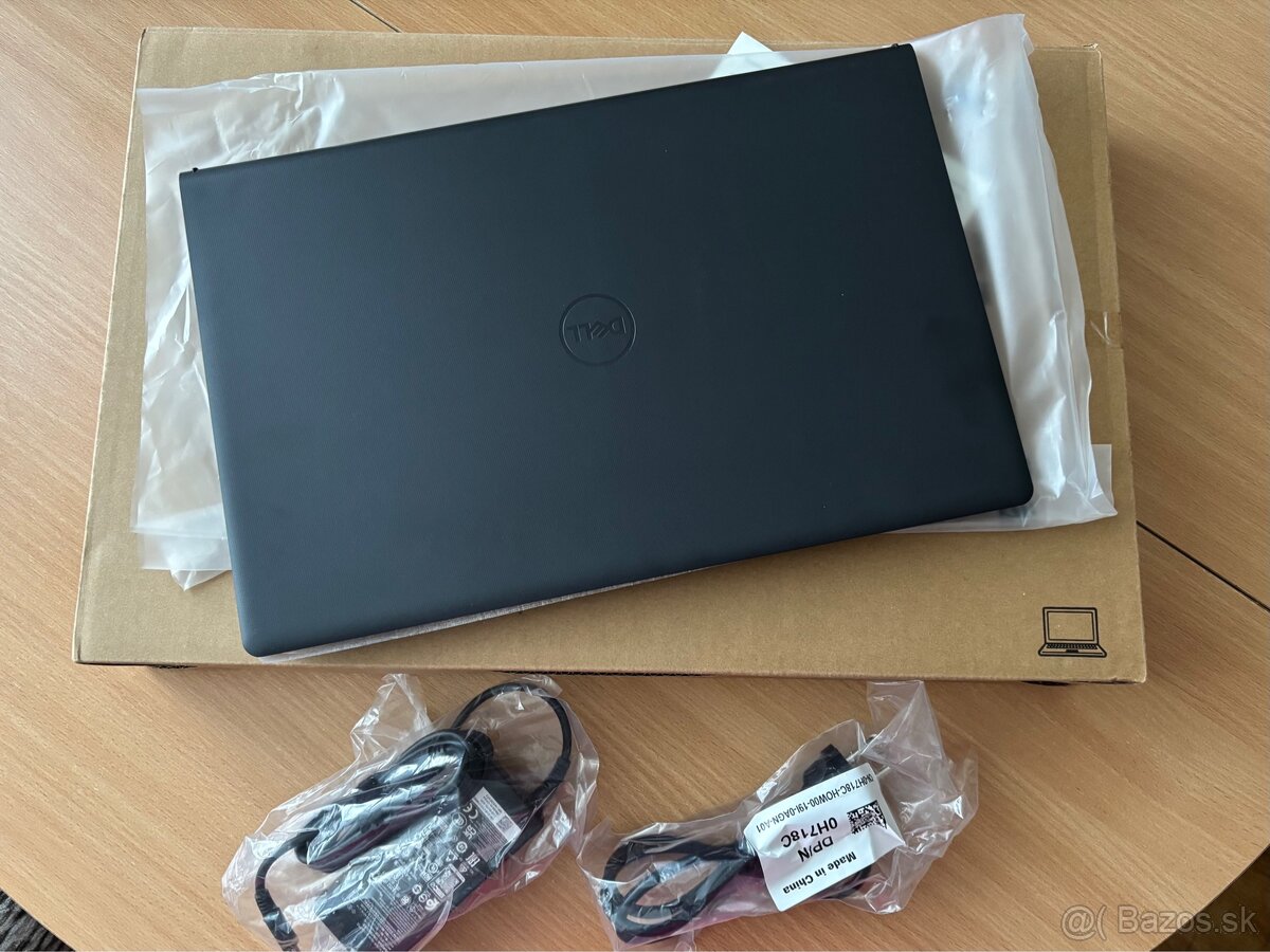 Predám notebook Dell Vostro 3515 NOVÝ