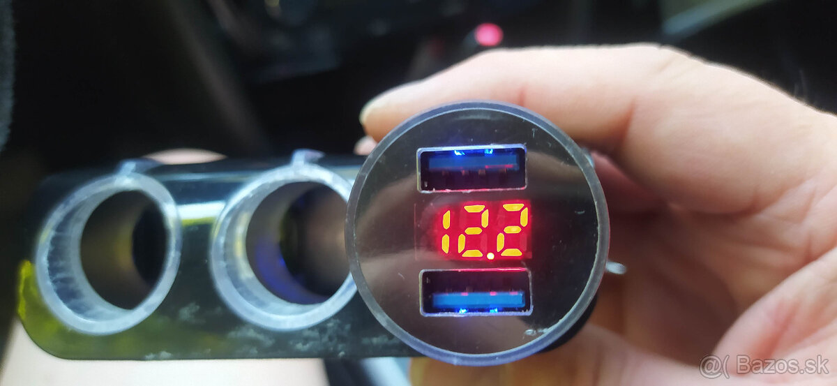2 krát usb a volt merač do zapalovača