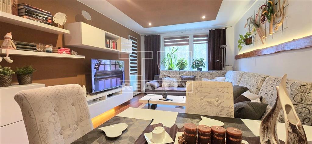 Exkluzívne na predaj 3 - izbový, kompletne...