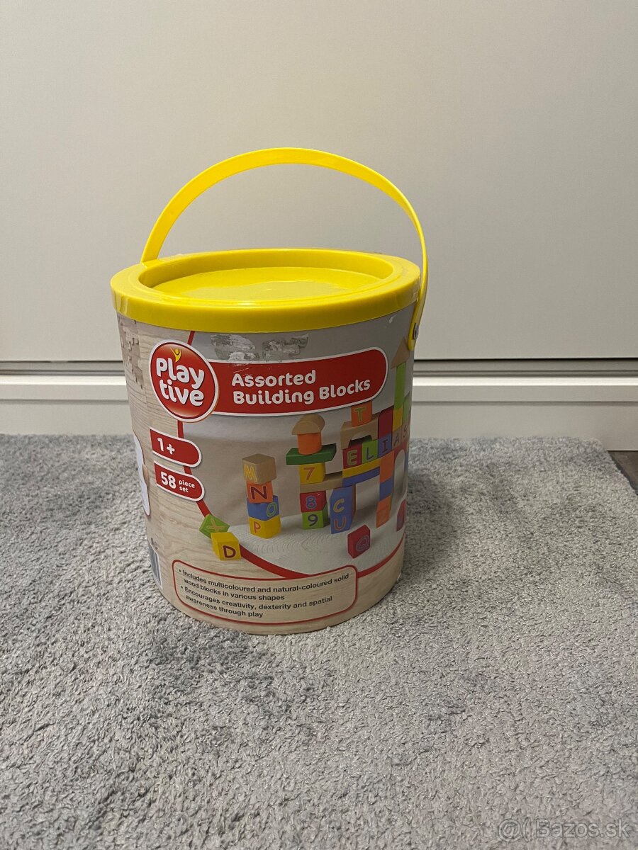 Playtive detska drevena stavebnica kocky