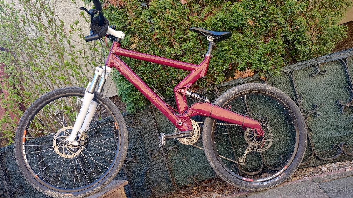 Celoodpružený bike