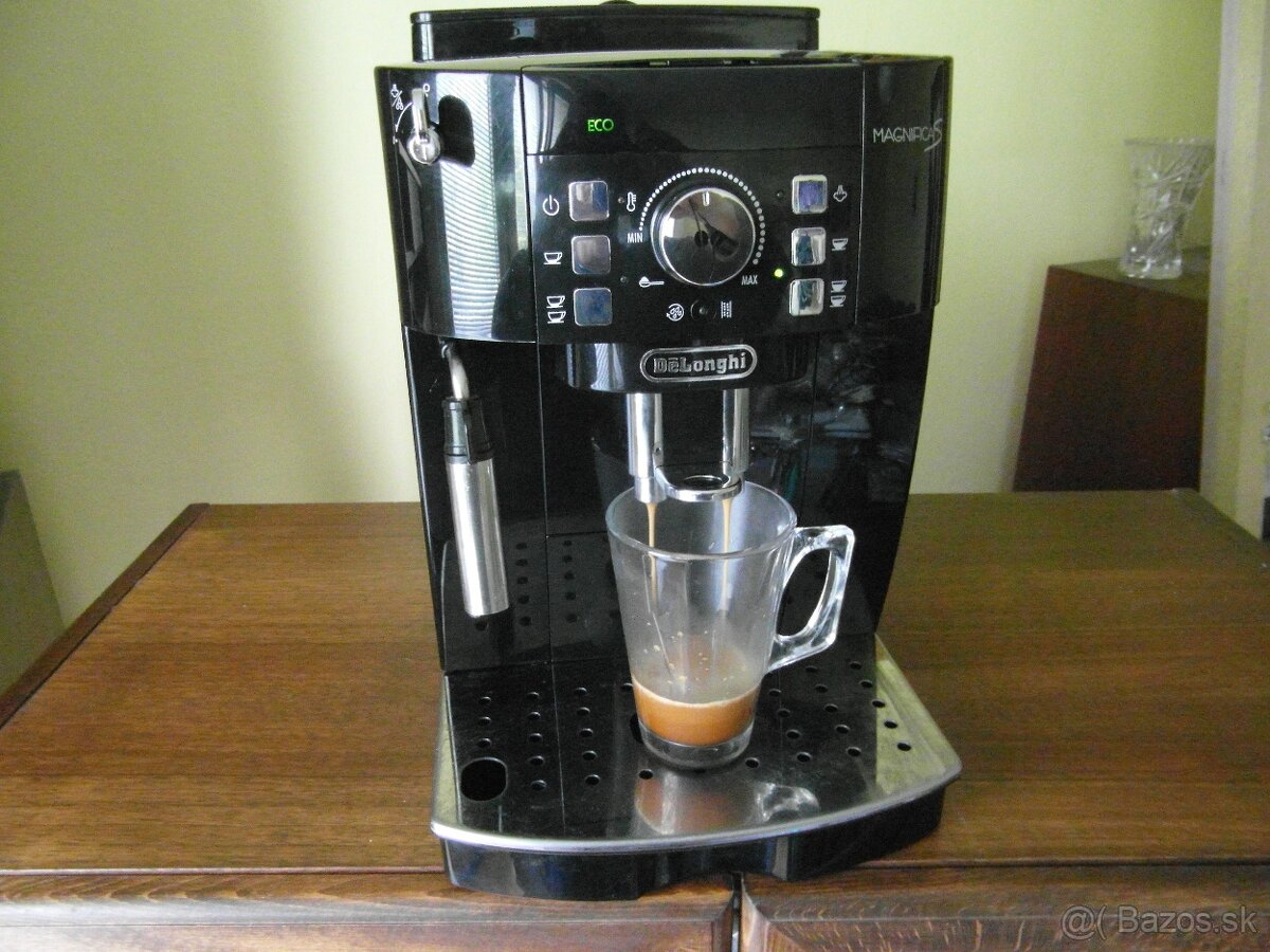 DeLonghi Magnifica S