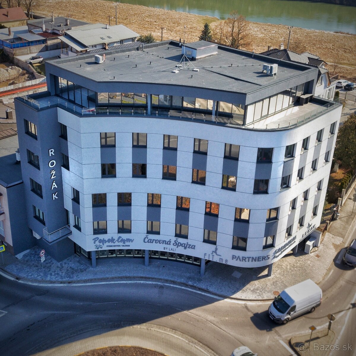 ROŽAK KANCELARIA