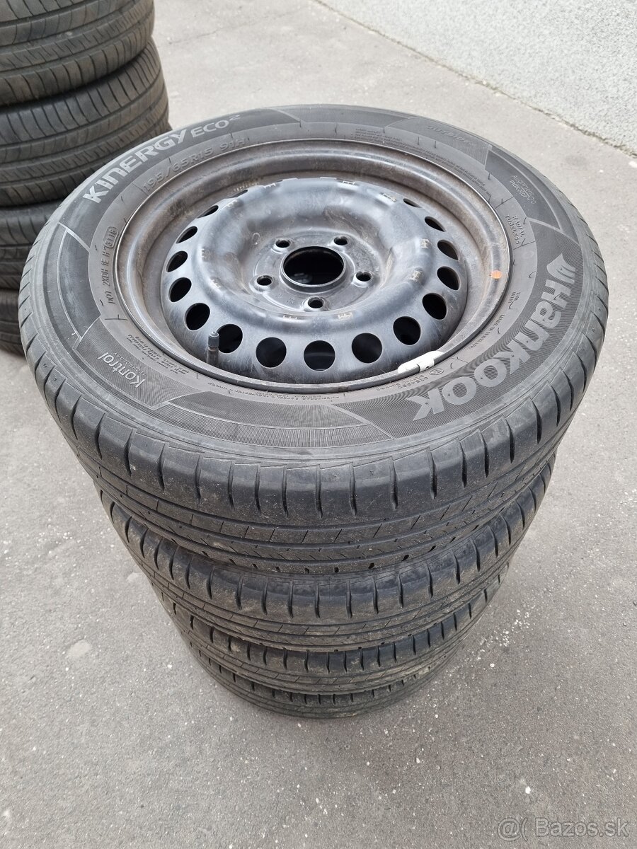 5x114,3 R15 ET46 + letné pneu 195/65 R15 91H