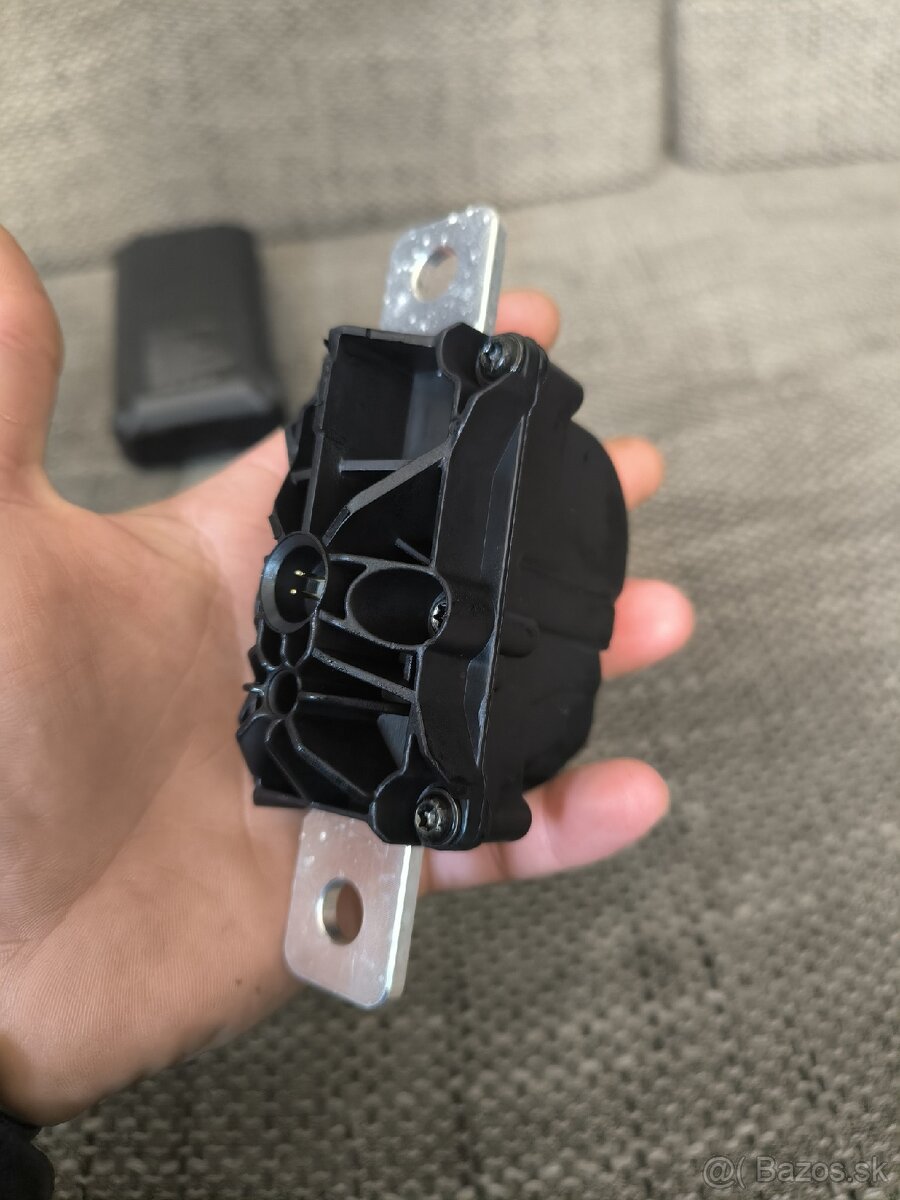 Spínač batérie / PYRO Patrón /odpájač-Tesla battery airbag
