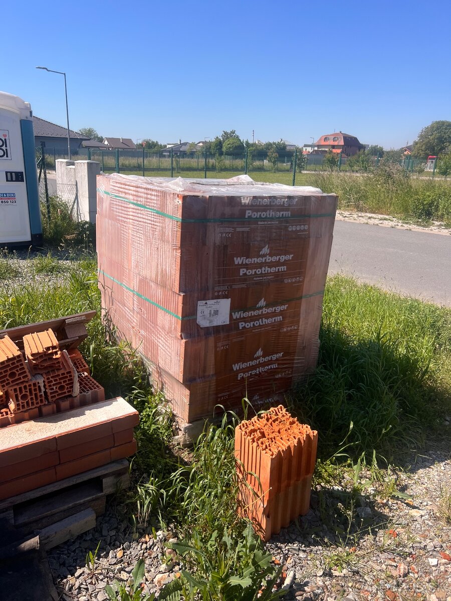Tehla 140šírka dĺžka 500 výška 249