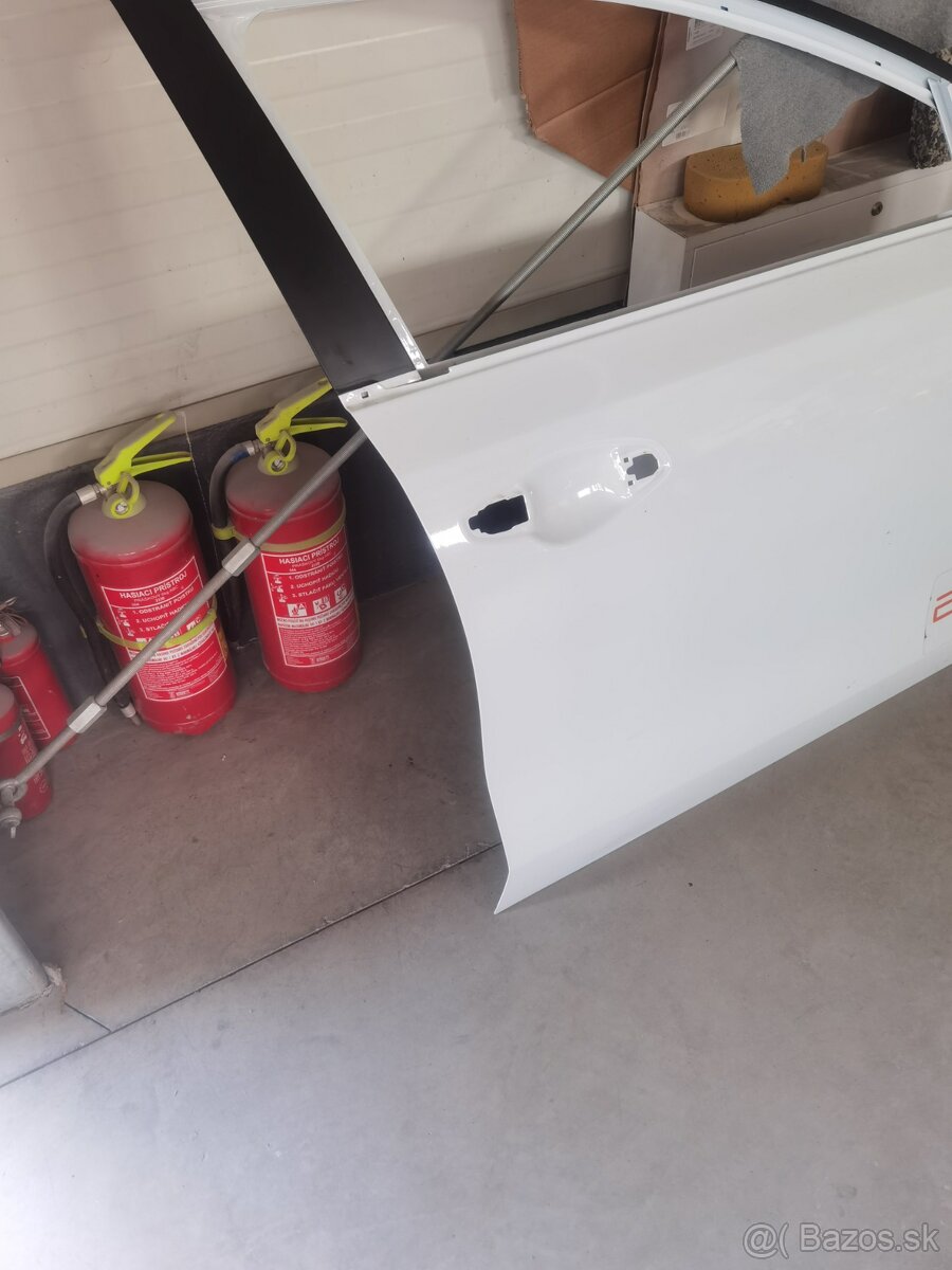 Dvere Kia ceed