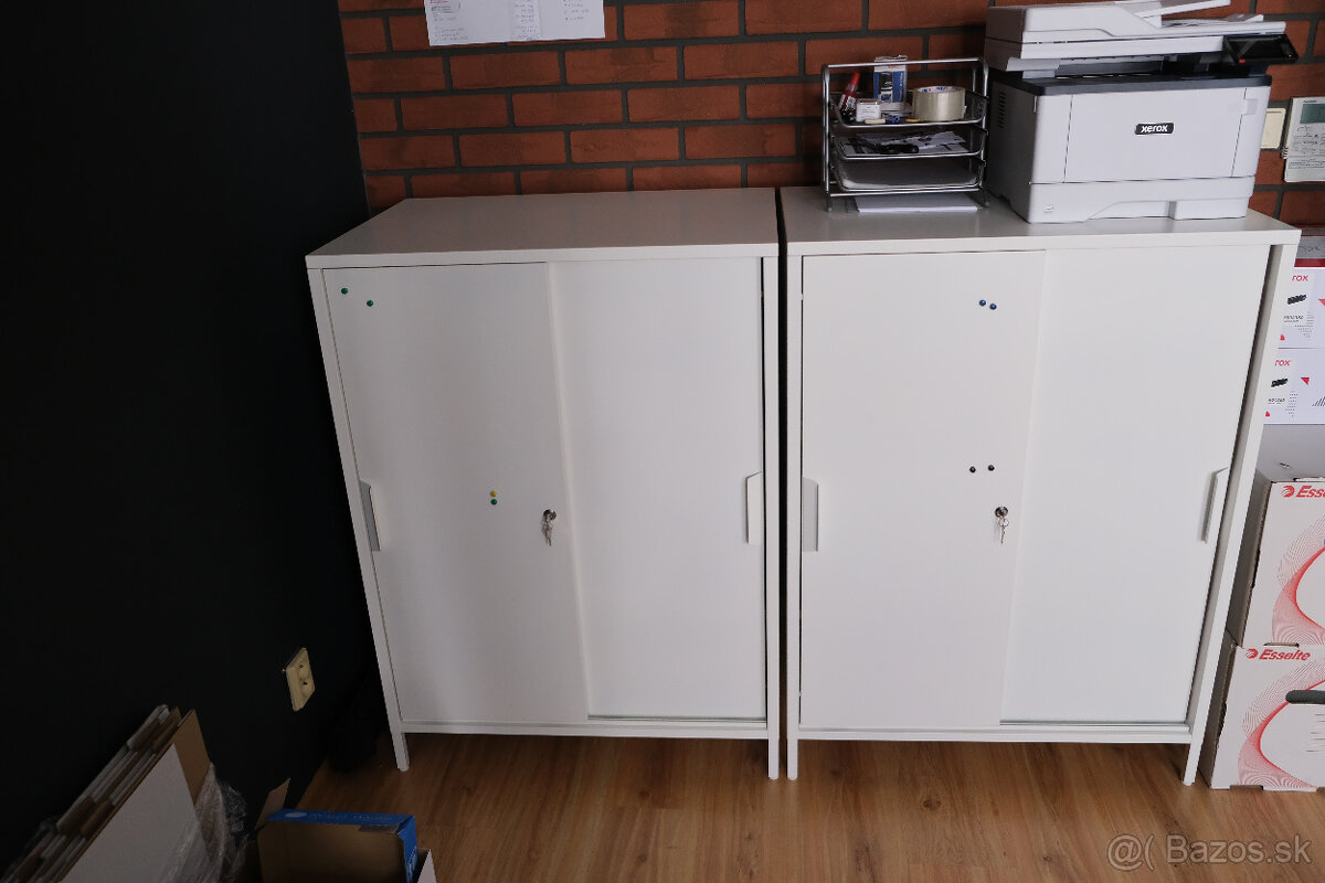 IKEA TROTTEN Skrinka 80x55x110, zasúvacie dvierka (2ks)