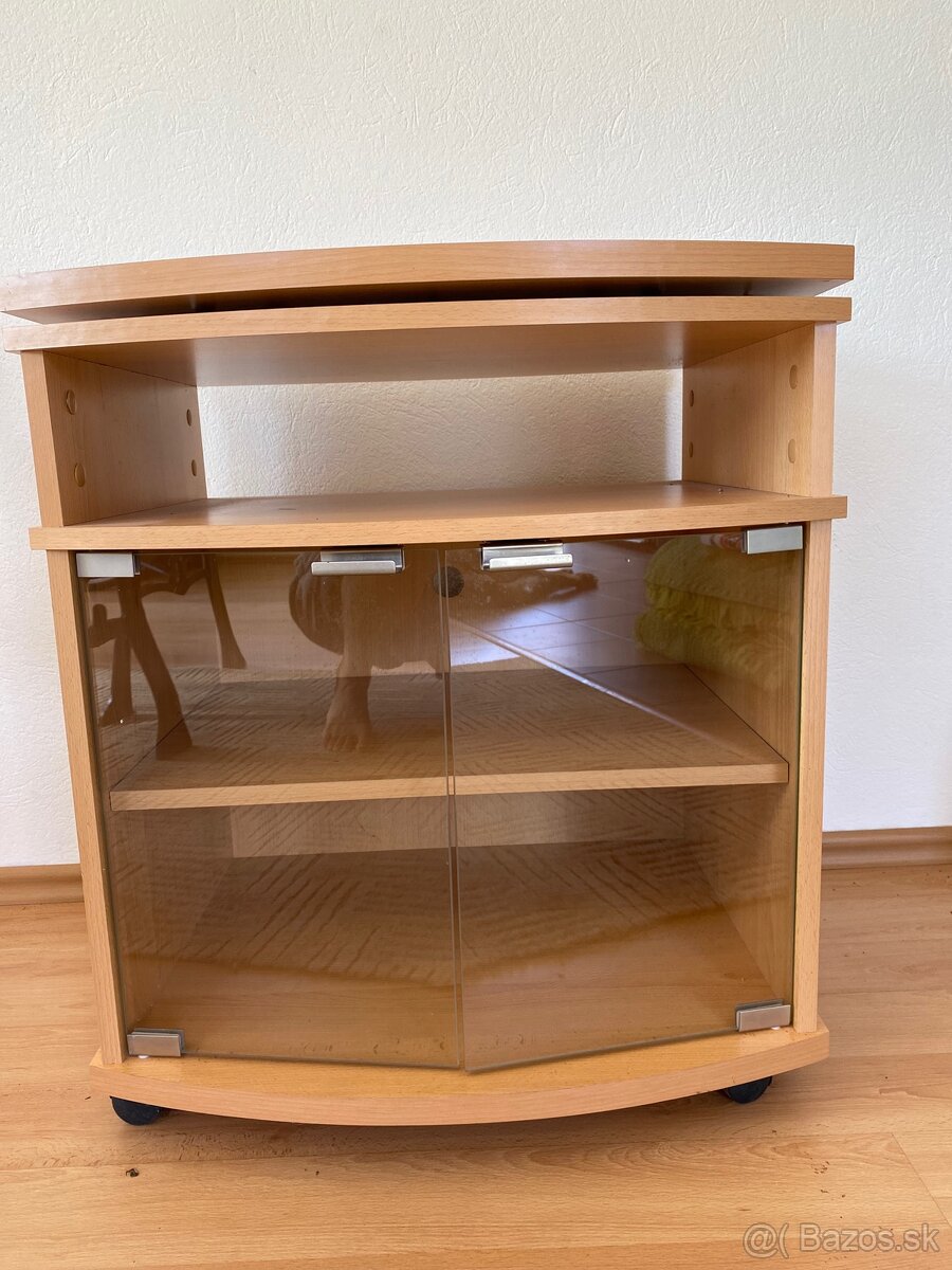 Skrinka pod TV alebo počítač/ s otočnou doskou