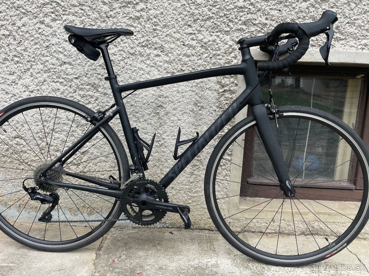 Cestný bicykel