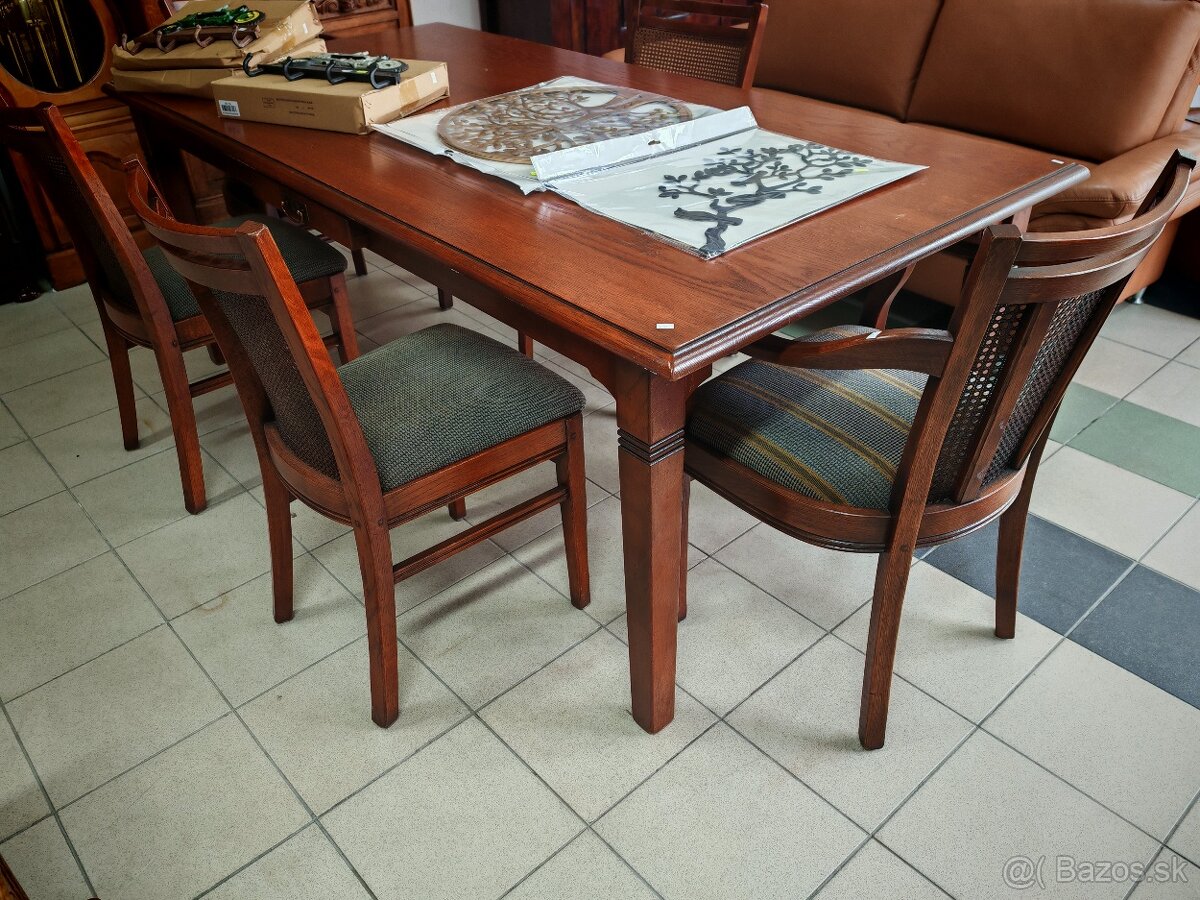 Celodubový set velký stôl s 5x stolička