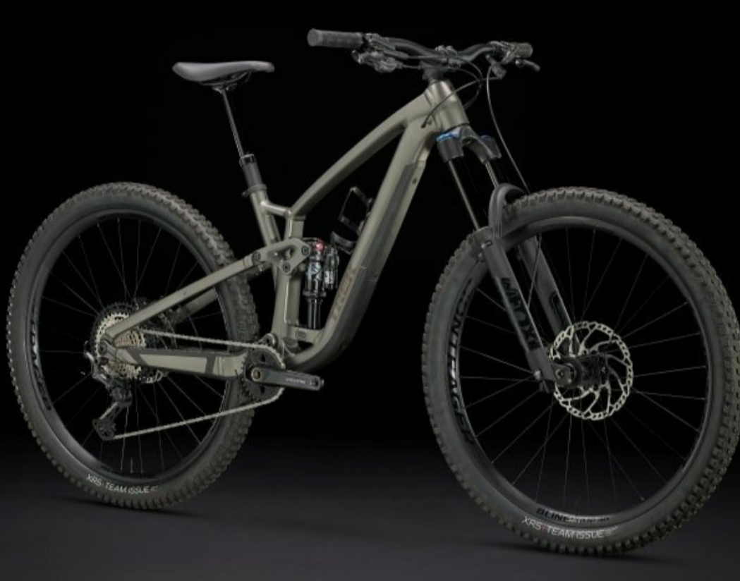 Trek fuel ex 8XT gen 6