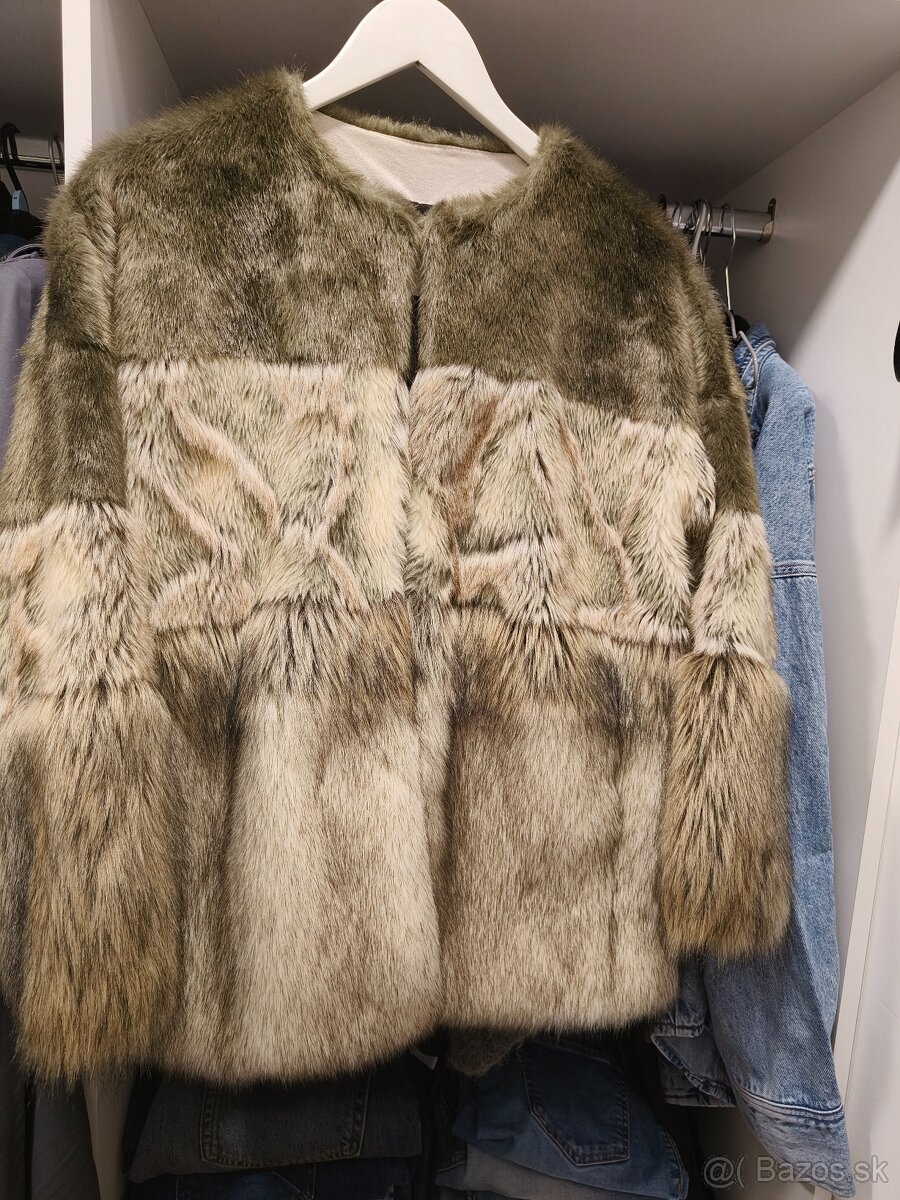 Zara ,Bunda kožuch z umelej kožušiny