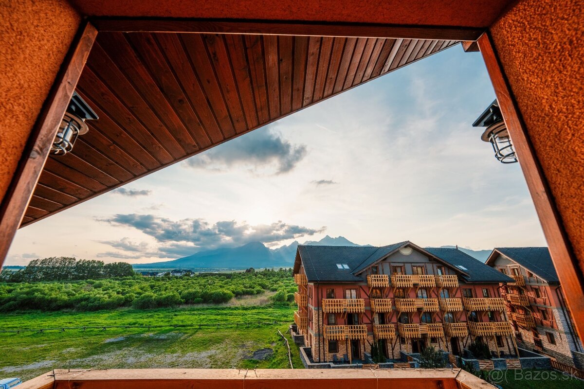 Podkrovný apartmán s výhľadom na Lomnický štít