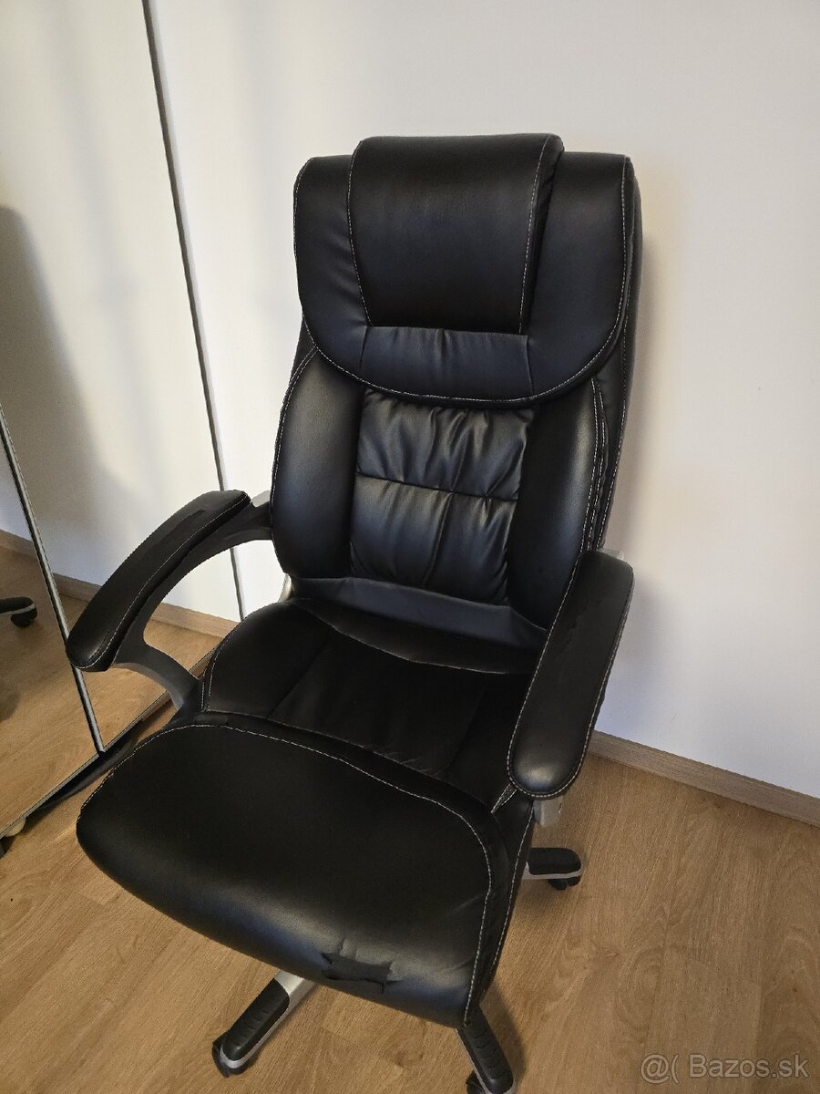 Predam koženú kancelársku stoličku