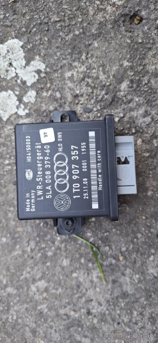 Riadiaca jednotka xenonov Škoda Octavia 2 , VW Golf 5