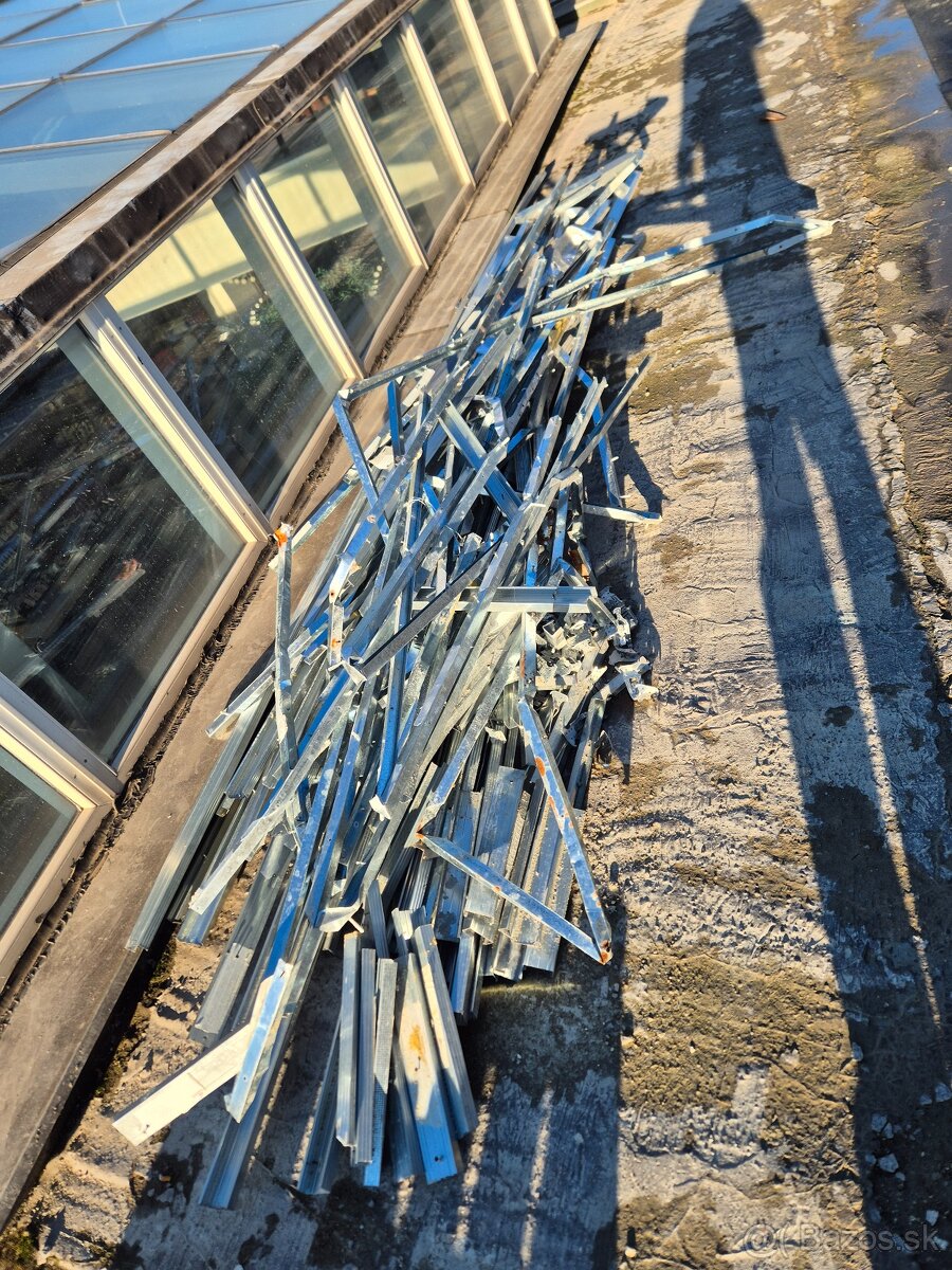 Darujem pozinkovany plech za odvoz