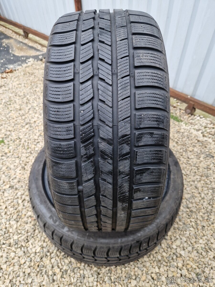 Predám zimné pneu Nexen 215/40r17