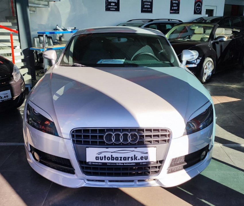 Audi TT Coupe 1.8 TFSI SK ŠPZ