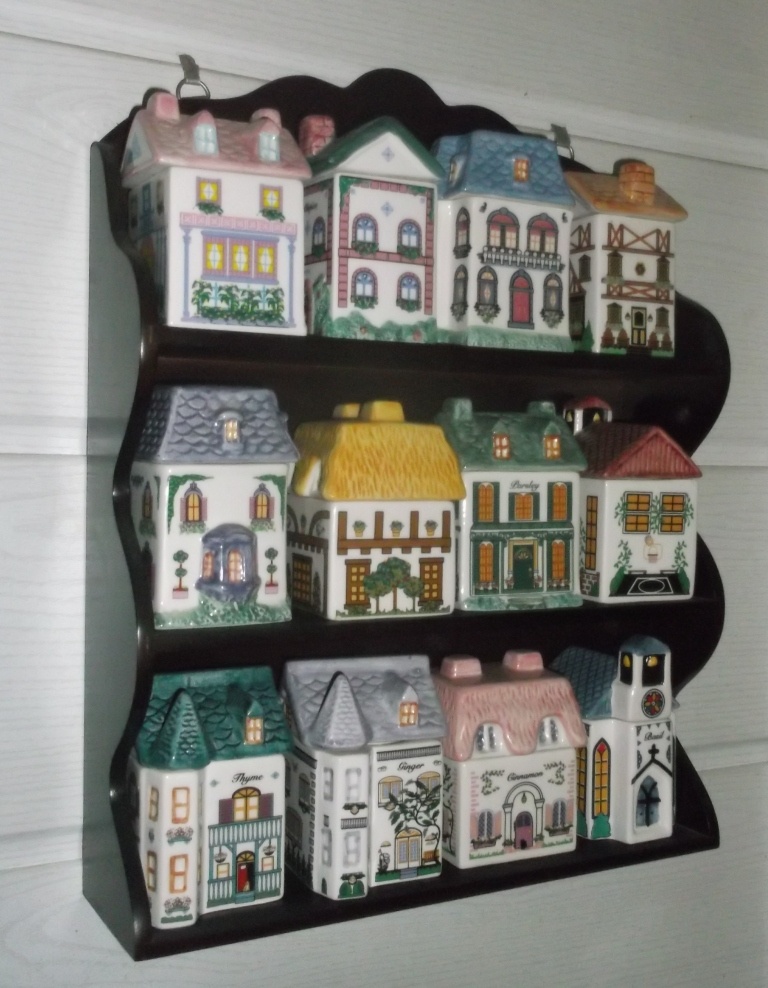 Koreničky Avon Victorian Houses