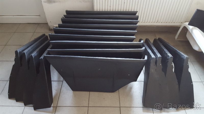 Plech boční za schody, blatník Tatra T815