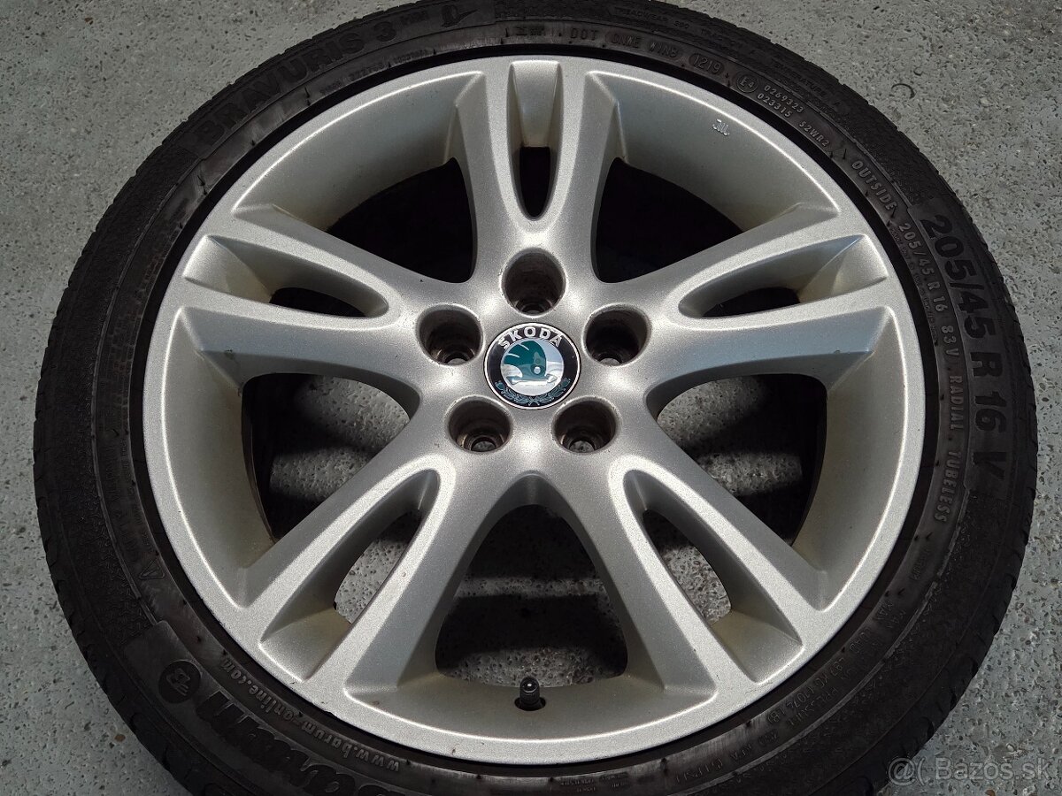 r16 ŠKODA (5x100) + pneu
