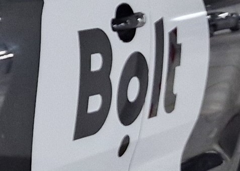 Taxi Bolt vodič Nové Zámky