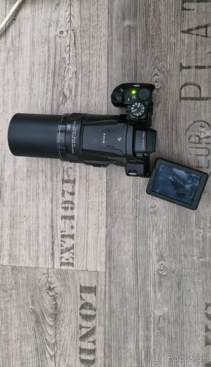 Nikon COOLPIX P900 ultrazoom 83x