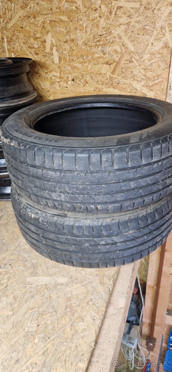 225/55 r18