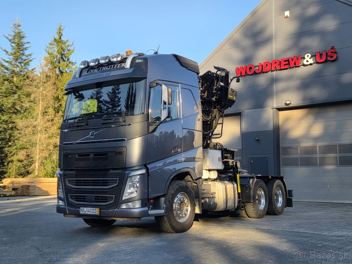 Lesovoz Lesovuz Volvo Pre drevo, stromy, les, stoh, polená