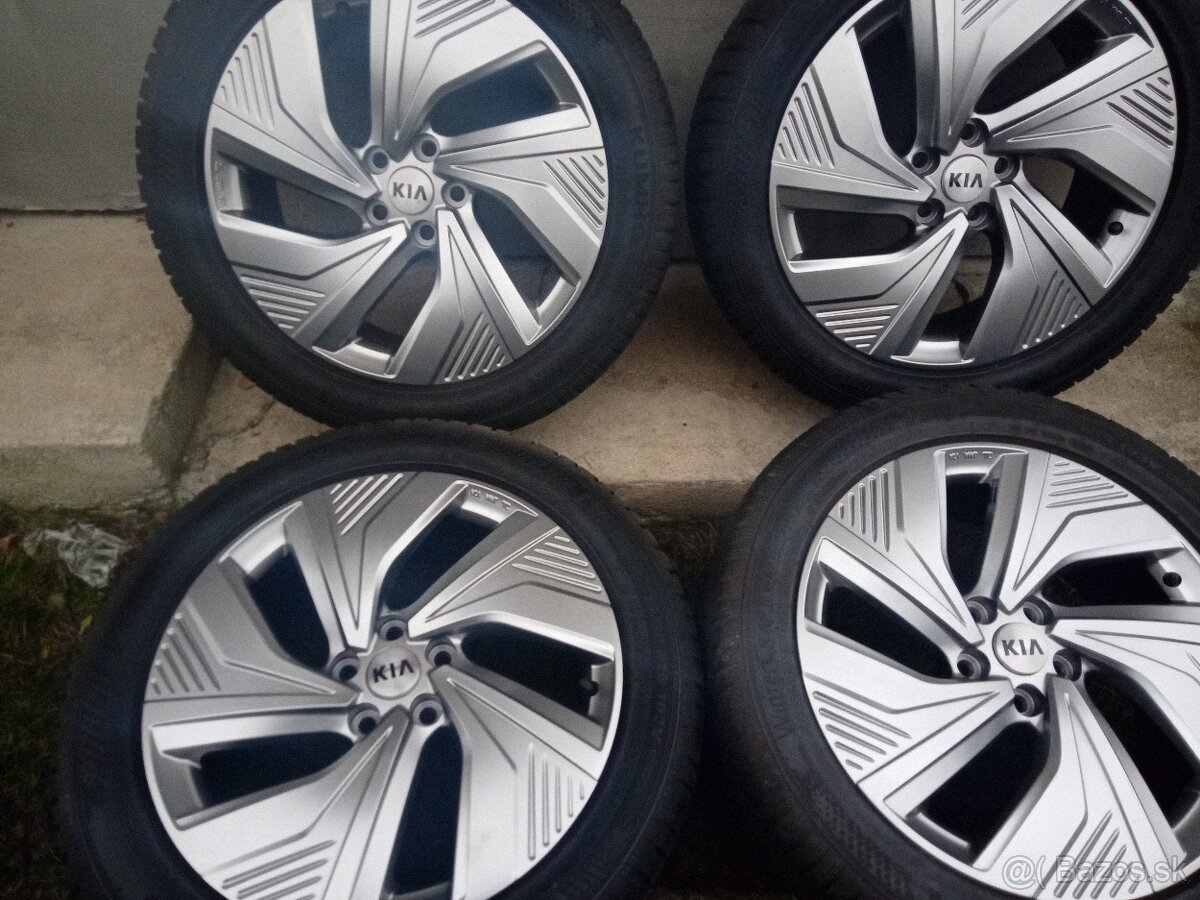 19"5x114,3 ...235/50 R19... Kia Sportage, Hyundai Tucson