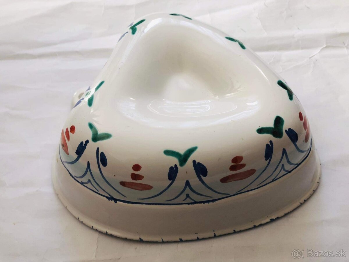 Rucne malovana keramicka zavesna forna srdce