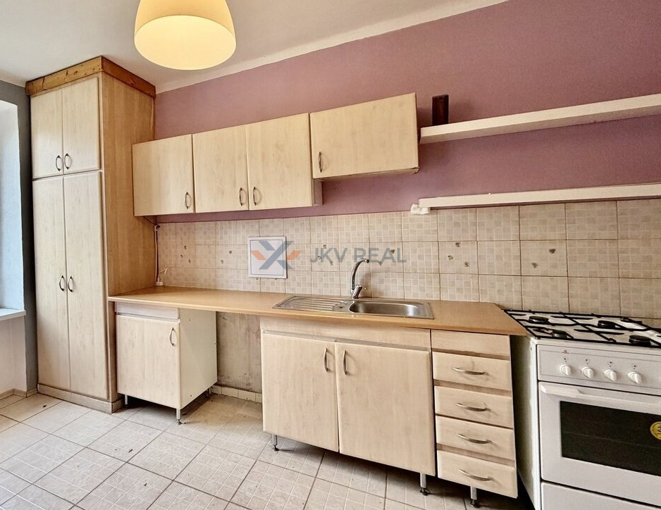 Na predaj: 3-izbový byt – Dolný Piál (76 m², 2. poschodie) C