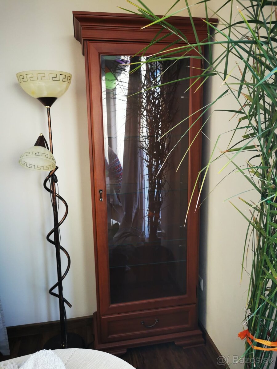 rustikálny nábytok