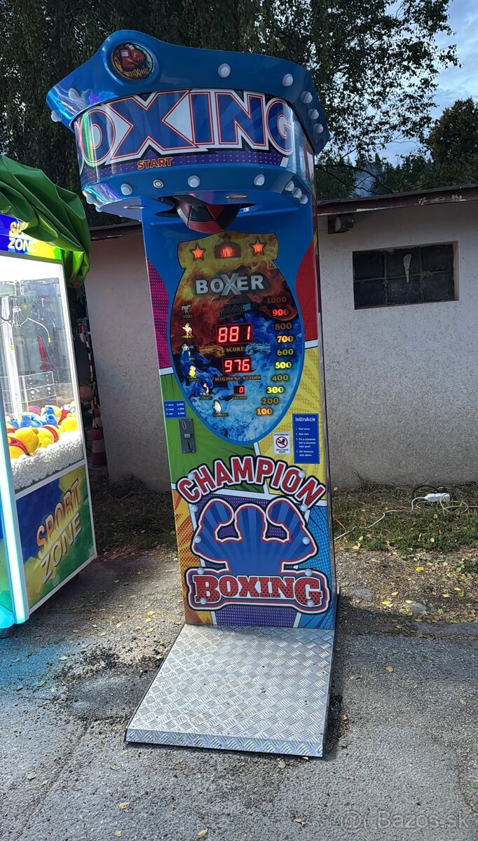 Zabavne stroje automaty boxer